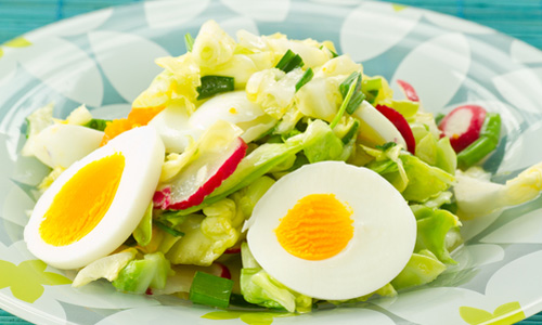 Салат из редиса и яиц