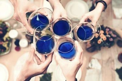 В Испании «забанили» синее вино