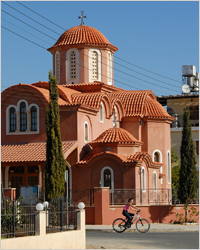 православная церковь в портовом районе Лимассола