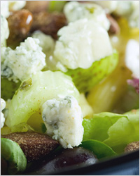 Салат из капусты и сыра «Рокфор» - Меню на Новый год