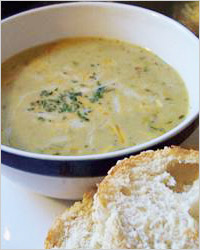 Суп овощной с сыром и грибным бульоном «Для дружной компании»