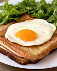 Блюда французской кухни - сэндвич крок-мадам
