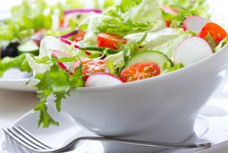 Вкусные весенние салаты