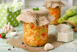 Салаты с рисом на зиму