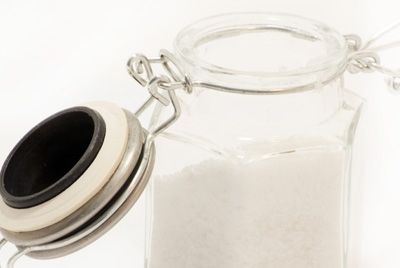 Сокращение употребления соли может спасти много жизней