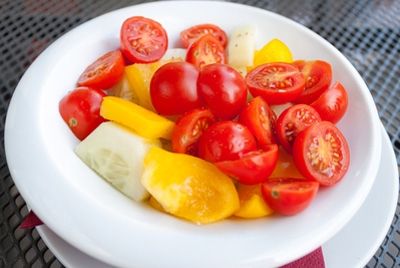 Три ежедневные порции овощей и фруктов сделают кожу сияющей