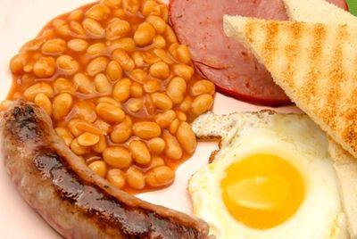 Сытный завтрак предотвращает диабет и гипертонию