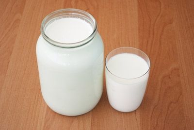 Ежедневный стакан молока во время беременности сделает детей высокими