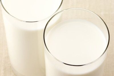 Почему беременным необходимо пить молоко