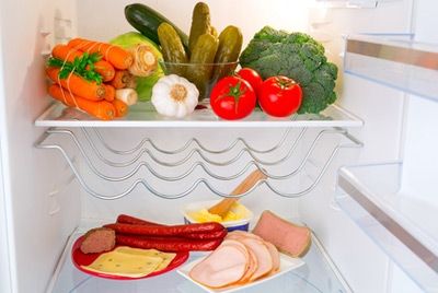 Как настройки холодильника помогут экономить на продуктах