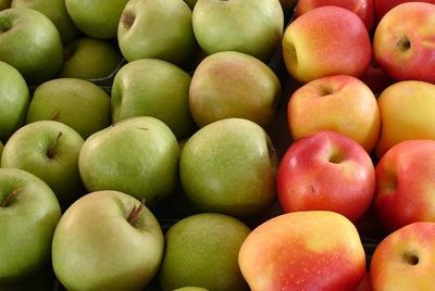 Яблоки защитят от сердечных приступов