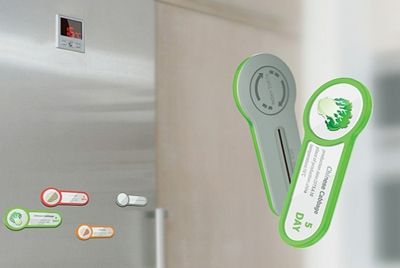Магнит для холодильника, сообщающий об истечении срока хранения продуктов