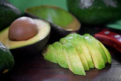 Авокадо снижает уровень холестерина в крови