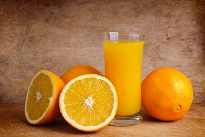 Апельсиновый сок может улучшить память у пожилых