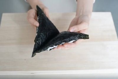 В Японии делают суши-оригами