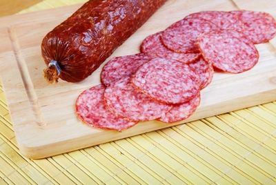 В Белоруссии будут выпускать колбасу и тушенку из бобра