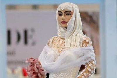 В Дубае создали 120-килограммовый торт в виде невесты стоимостью 1 миллион $