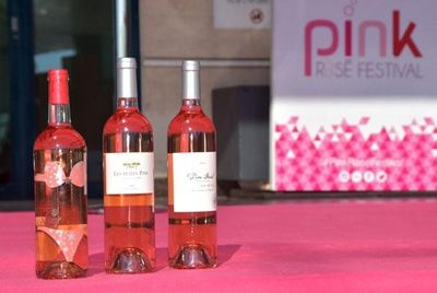 В Каннах прошел Фестиваль розового вина