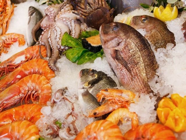Употребление жирной рыбы защищает мозг от вредного воздействия загрязненного воздуха