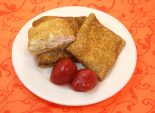 Блины для любимой. Фото рецепт. Кулинарный рецепт приготовления фаршированных блинов с творогом, бананом и клубникой.