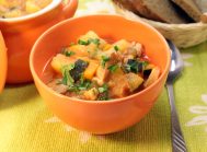 Овощное рагу с кабачками цукини