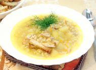 Куриный суп с перловкой