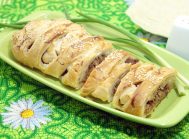 Пирог с капустой и фаршем