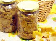 Маринованные лисички