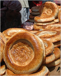 Хлеб – самая древняя еда человека из тех, что состоят из нескольких ингредиентов и требуют больших трудозатрат при приготовлении.
