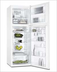 Двухкамерные холодильники с морозилкой сверху: пять хороших и разных. Electrolux END 32310.