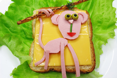 Бутерброд детский с обезьянкой