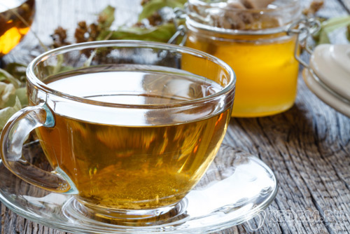 чай из сушеных листьев малины и смородины