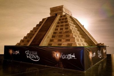Пирамида Майя из шоколада