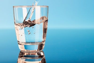 Питьевая вода не помогает худеть