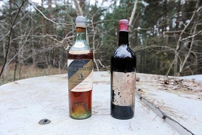 Польские охотники нашли вино 30-х годов