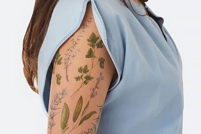 Временные татуировки, которые пахнут специями