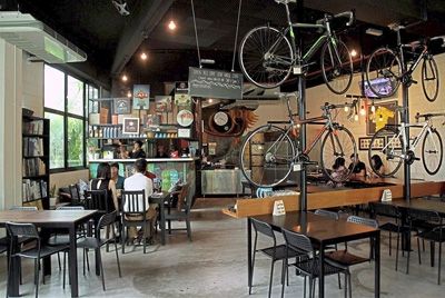 В Малайзии открылось велосипедное кафе