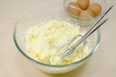 взбитые яйца с сахаром в духовке | Дзен
