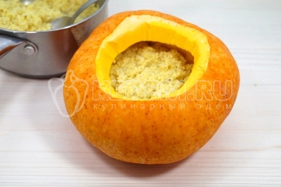 Пшено выложить в тыкву.