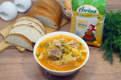 Щи по-уральски готовы. Можно подавать к столу.