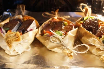 Запекать в разогретой до 180 градусов Цельсия духовке 25-30 минут.