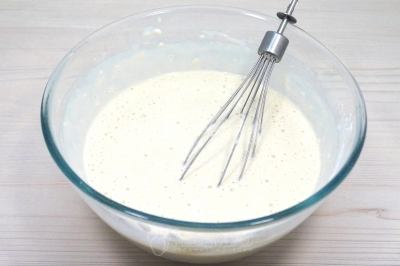 Перемешать тесто до однородности.