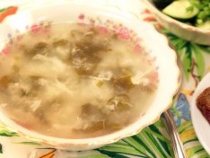 Суп с щавелем и рисом - рецепт