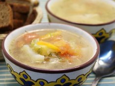 Овощной суп с курицей