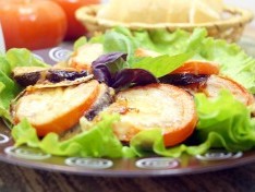 Баклажаны с помидорами и сыром «Меладжо» - рецепт