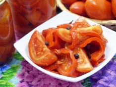 Маринованные помидоры половинками с болгарским перцем - рецепт