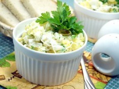 Простой и быстрый салат «Моментальный» - рецепт