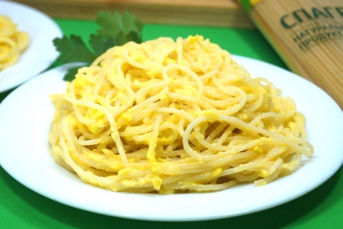 Спагетти с яйцами