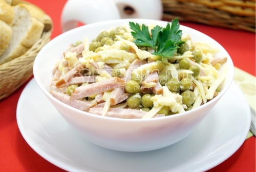 Вкуснейший салат с омлетом - простой рецепт с пошаговыми фото