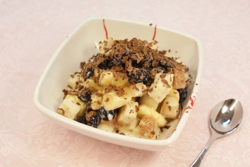 Хлебный десерт с бананом